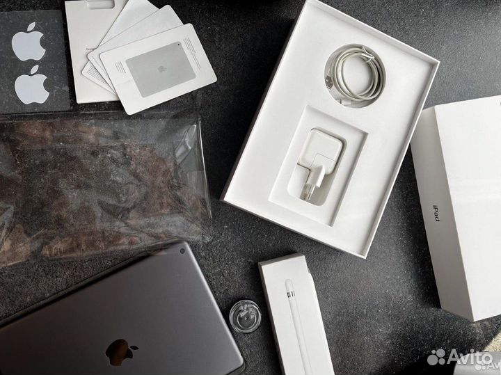 iPad 7 2019 32 гб + Apple Pencil (1st Gen)