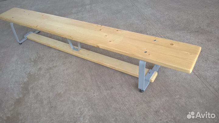 Скамьи гимнастические и гардеробные от производите