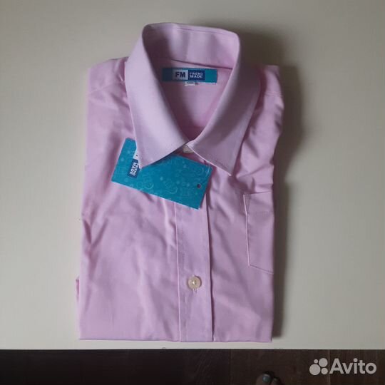 Рубашки для мальчика 132-140 новые