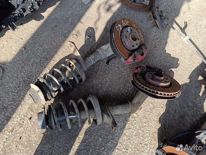 Стойки передние daewoo nexia