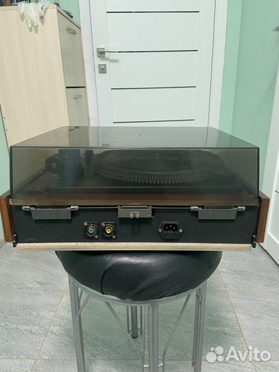 Продам проигрыватель винила