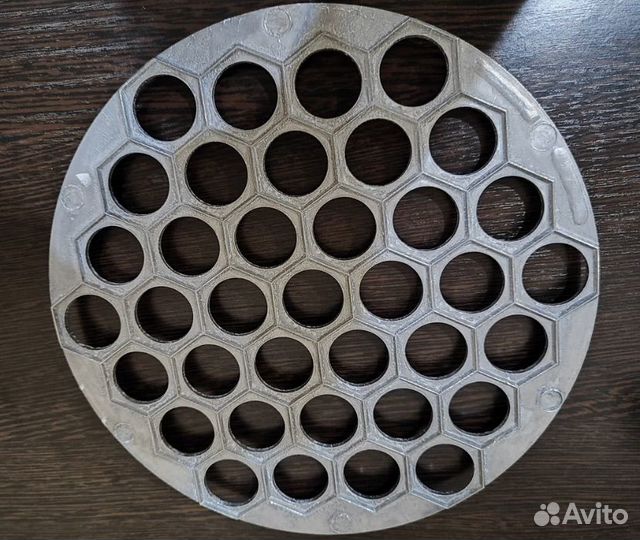 Пельменница новая очень удобно