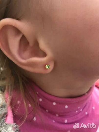 Прокол ушей/ пирсинг