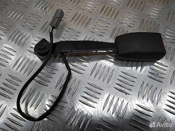 Ответная часть ремня безопасности Mazda Mazda3/Maz