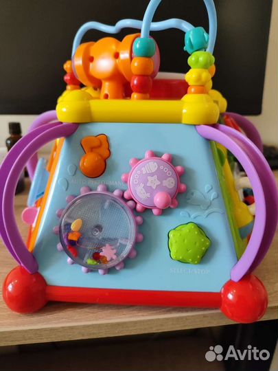 Бизиборд музыкальный