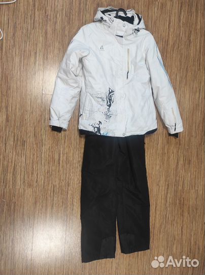Костюм горнолыжный женский, 48-50 размер