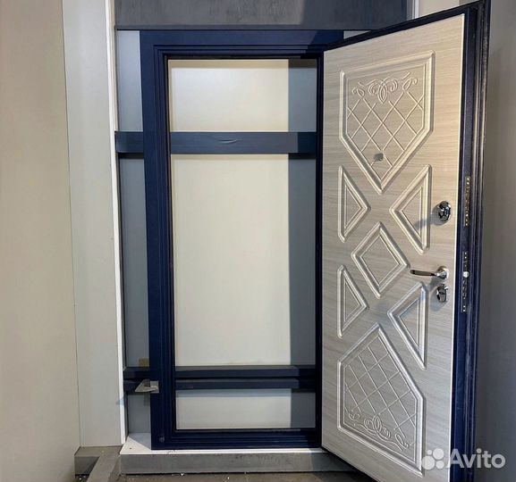 Дверь металлическая