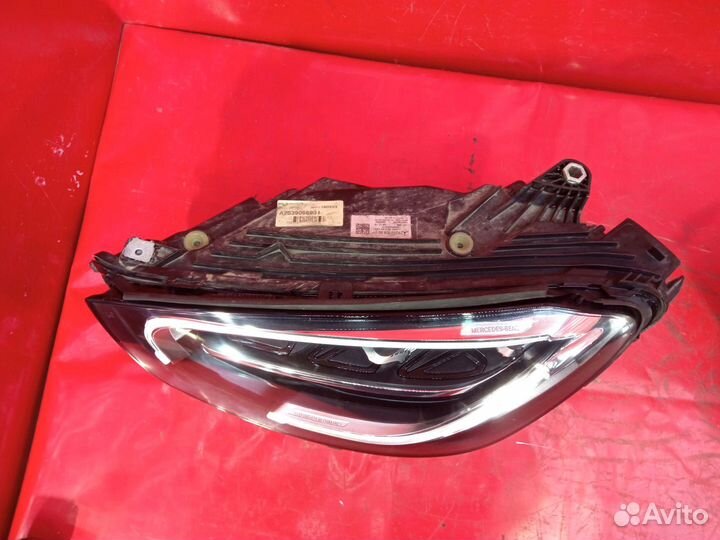 Фара LED передняя левая Mercedes Glc X253 2019