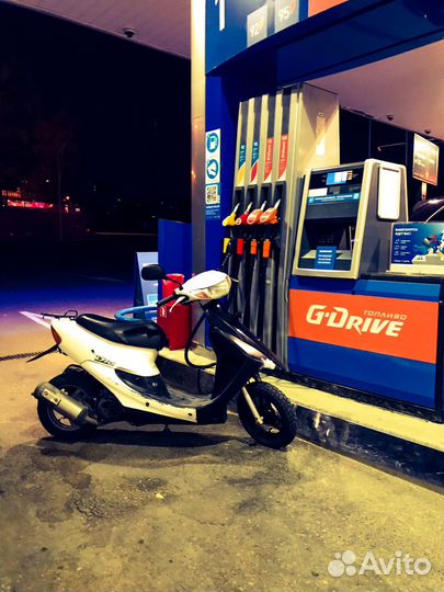 Продам скутер Honda dio34