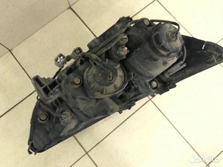 Фара левая 8301B587 Mitsubishi ASX 2010