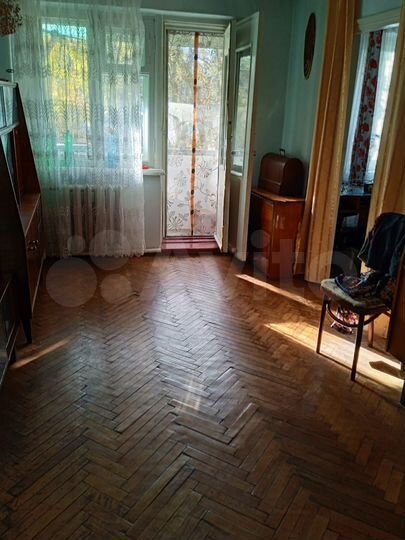 3-к. квартира, 54 м², 2/5 эт.