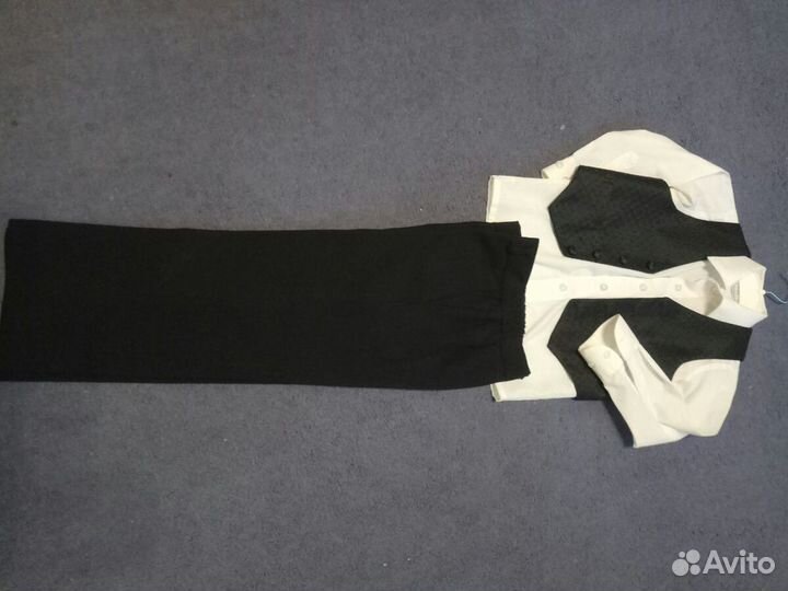 Костюм нарядный