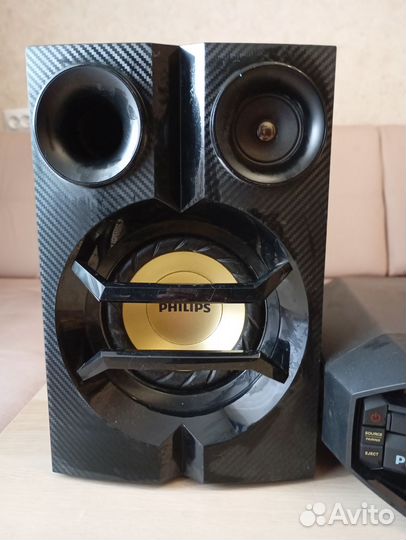 Музыкальный центр philips