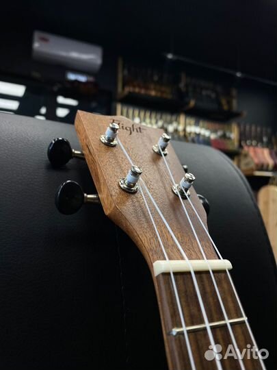 Укулеле сопрано Flight Nus 380 Amber (новая)