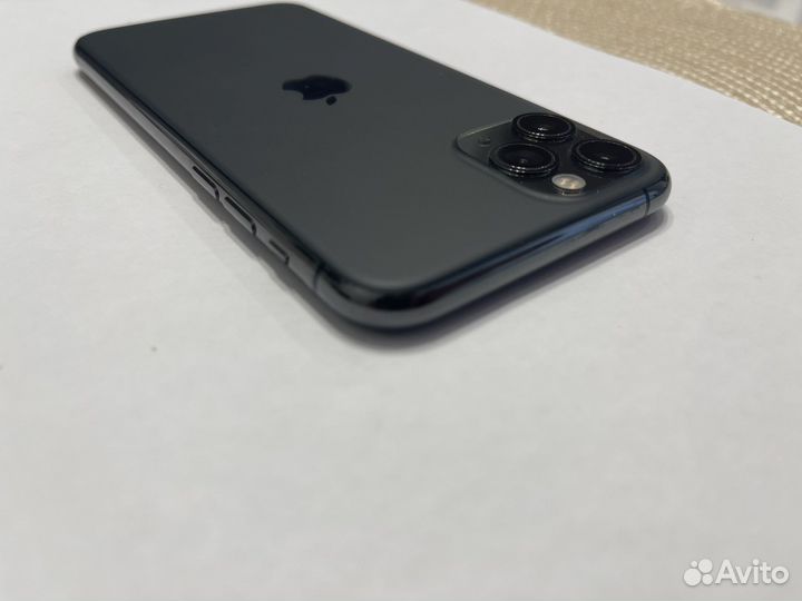 iPhone 11 Pro, 256 ГБ