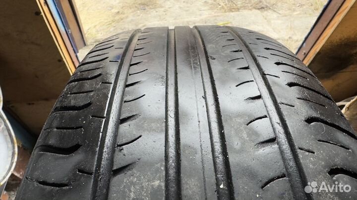 Hankook Optimo K415 2.25/6 R17