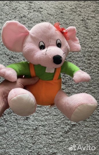 Мягкие игрушки медведи, поросенок, мышки