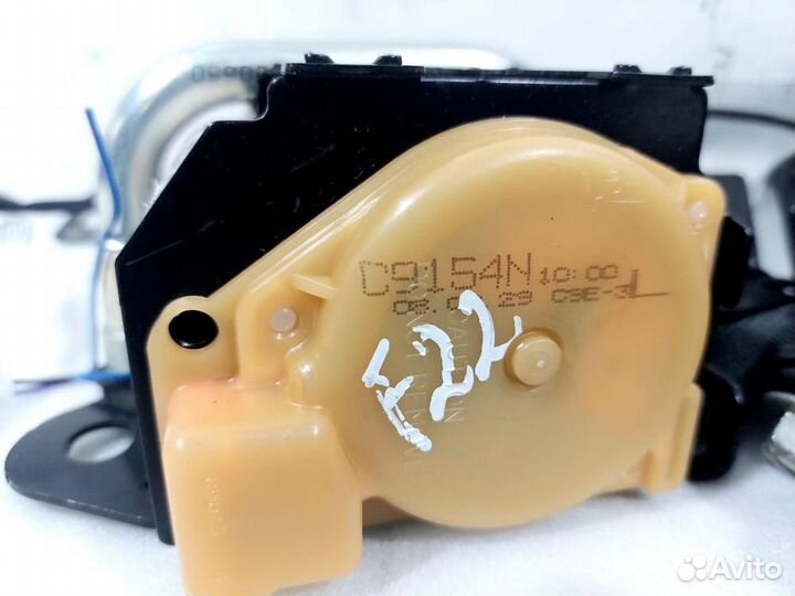 Ремень безопасности с пиропатроном передний левый