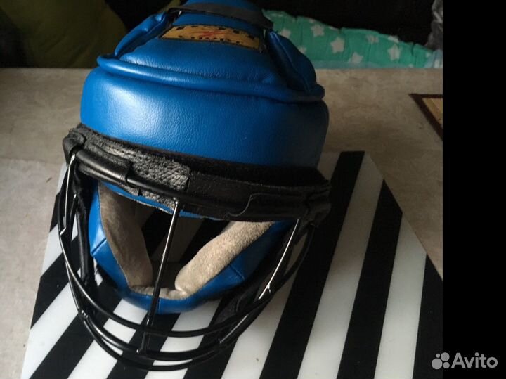 Шлем для рукопашного боя