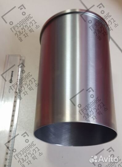 Гильза двигателя 4HG1 комплект, izumi (Япония) 8-9