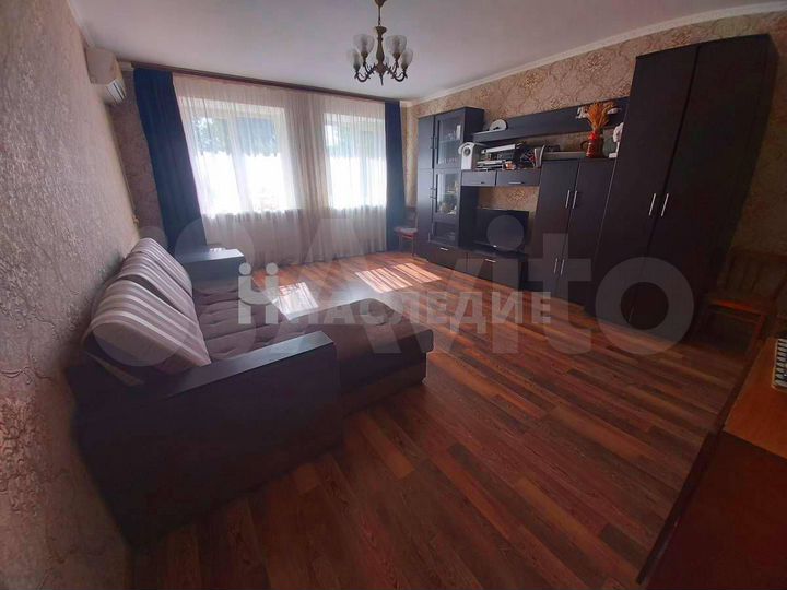 3-к. квартира, 81 м², 1/5 эт.