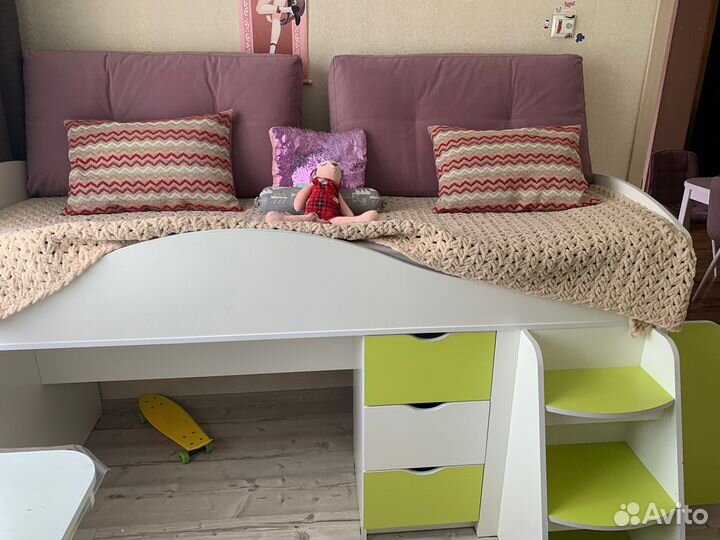 Детская кровать с матрасом