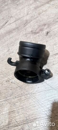 Патрубок турбины VAG 1.6 CAY дизель