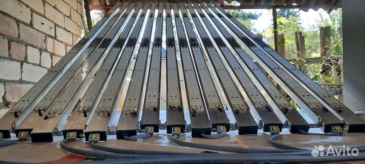 Светильники для стеллажного выращивания