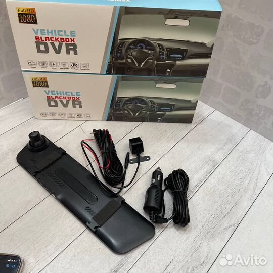 Зеркало-регистратор с камерой заднего вида