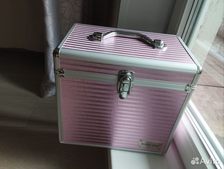 Бьюти кейс Mary Kay, новый