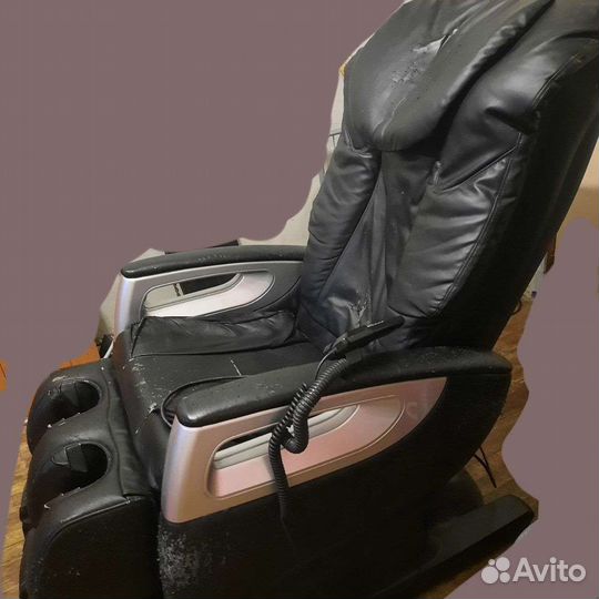 Массажное кресло