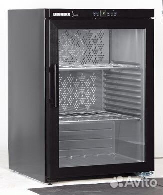 Винный шкаф отдельностоящий Liebherr WKb 1812