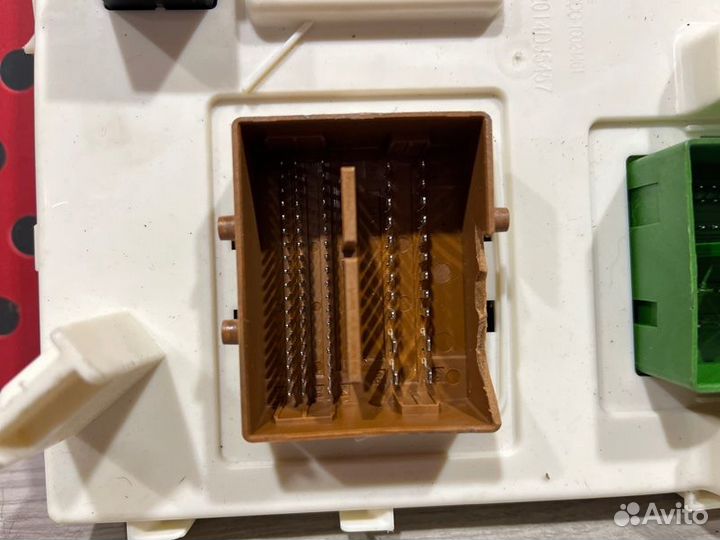 Блок комфорта Volvo Xc90 джип/SUV 5дв. B4204T34