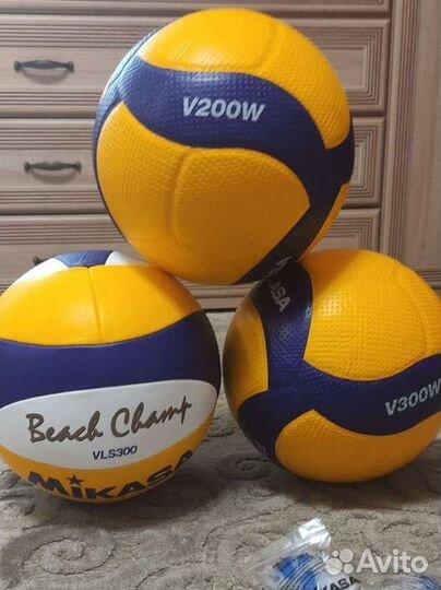 Волейбольный мяч Molten V5M5000