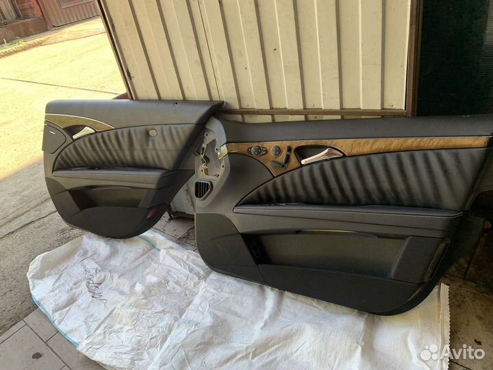 Дверные карты на mercedes w211