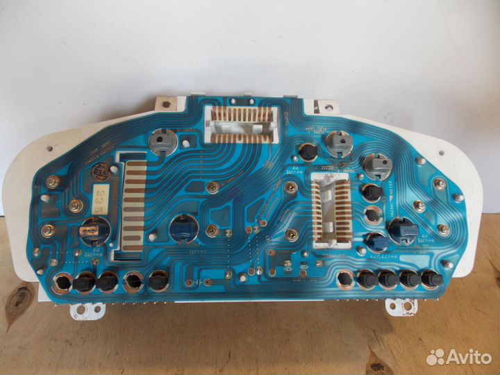 Щиток приборов Mitsubishi Colt V / Lancer CK