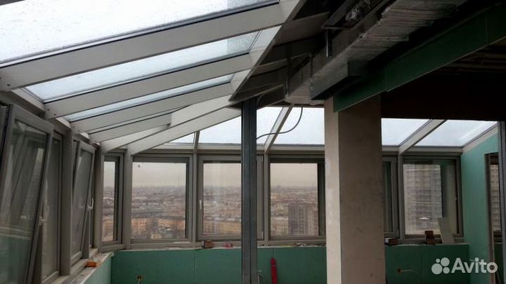 Безрамное остекление веранд беседок и террас