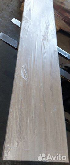 Сколы по углам.Влагостойкая столешница Союз 3050х6