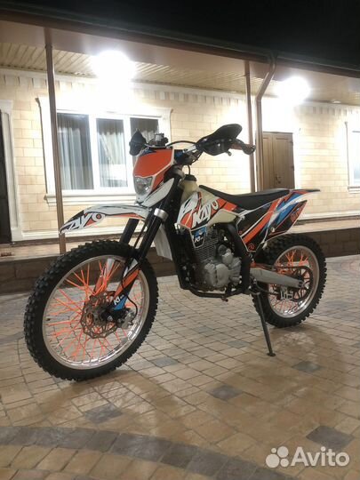 Продаю или обменяю на авто 250 кубовый 21/л.с