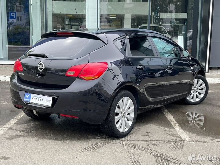 Opel Astra 1.6 МТ, 2011, 172 933 км