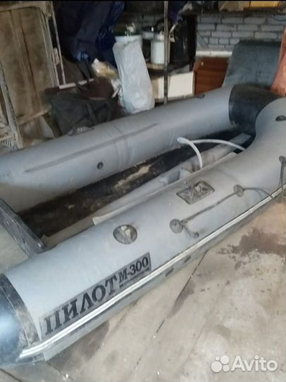 Пхв лодка пилот М-300 и лодочный мотор Мерлин 5 Л