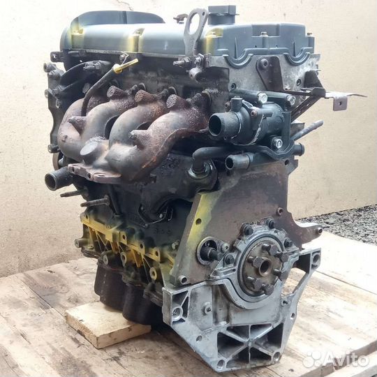 Двигатель Ford Focus 1 1,8 Zetec