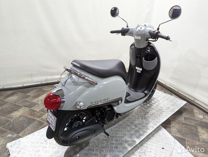 Скутер Honda Giorno AF77