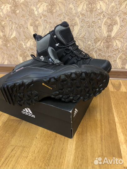 Кроссовки зимние