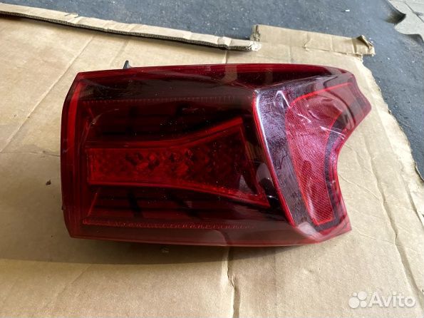 Фонарь Hyundai Santa Fe 4