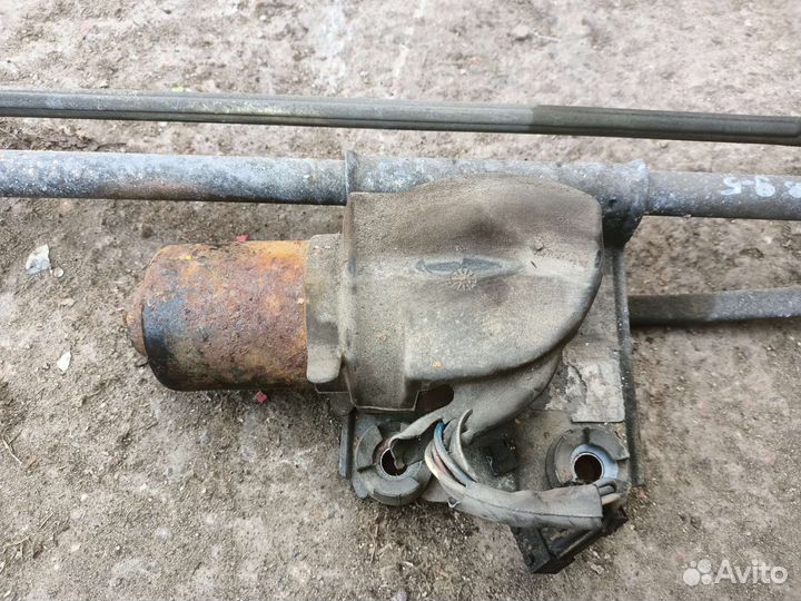 Трапеция стеклоочистителя Saab 9-5