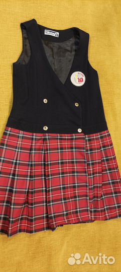 Продам школьную форму