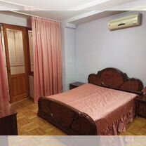 2-к. квартира, 62 м², 4/17 эт.