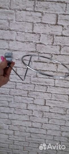 Кронштейн для шапок. Цветные плечики