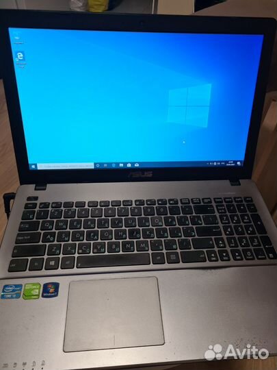Ноутбук asus x550c